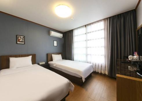 Lighthouse Beach Motel Sokcho Zewnętrze zdjęcie